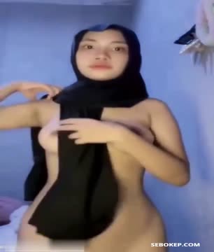  ABG Jilbab Cantik Ngocok Lubang Pipis Ahhh Squirt
