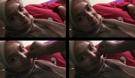 jilbab pasrah di grepe