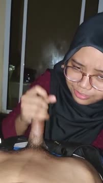 jilbab kacamata polos nyepong