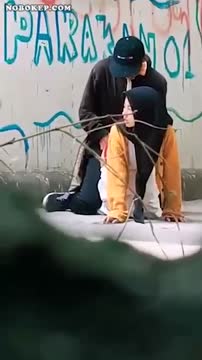 Kepergok Ngewe saat pulang sekolah
