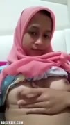 Bokep Indo ABG HIJAB Colmek Sange Pengen Ewe hijab jilbab ayamkampus remastetek nyusu colmek - BOKEPSIN