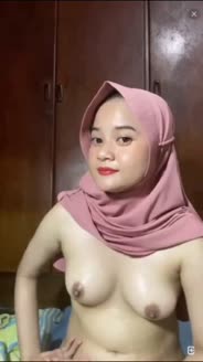 Abg jilbab cantik colmek terus ketika live