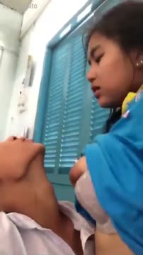 Abg esempe digudang sekolah