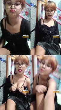 Gadi Berkacamata Sangat Menggoda