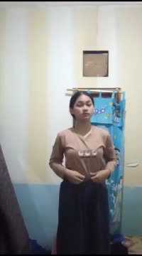 Abg Hijab Cantik Pamer Body Mulus - Skandalpedia-Abg Hijab Cantik Pamer Bod.mp4