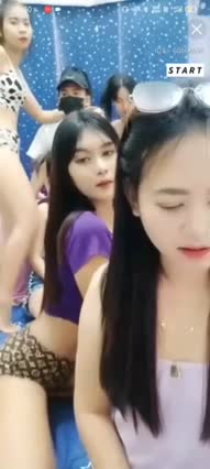 ngelive bigo rame rame temennya lagi pacaran ngentot diketawain