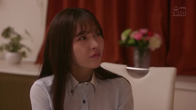 [ Jav Sub Indo ] Seorang istri muda dengan sosok luar biasa mengubah rasa malunya menjadi kesenangan setiap kali dia difoto... Rui Miyamoto EBWH-133