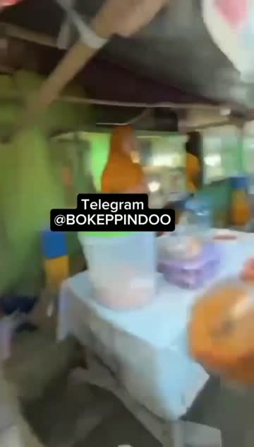 Beli donat biar bisa ewe yg jual