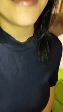 Ayank Suka diCrotin Dalam Memek
