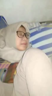 Cewe Jilbab Kacamata Di Entot Temen Kkn - PoopHD