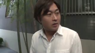 Jav sub indo Ngewe Gratis Gadis Montok numpang neduh hujan