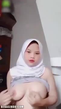 Bokep Indo Isma Tobrut Hijaber SMP hijab jilbab nonhijab lingerie tanktop esempeh esemah pamerbadan remastetek nyusu paizuri pawg jilatketek colmek goyanglidah