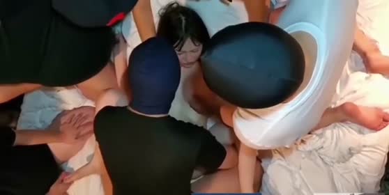 Bokep viral ABG Dipake Rame2