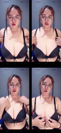 Host Cantik Tante Tobrut Live Show (18) - Telegram @galeryhd