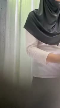 ngintip hijab cantik - DoodStream