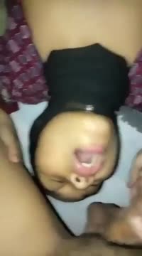 Pembantu jilboob main sama majikan - DoodStream