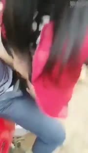 Bocil smp main di atas motor