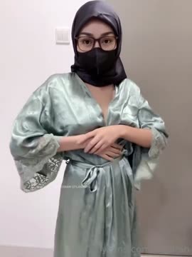 04 SYALIFAH HIJAB MALAY @asupanvirall13 - PoopHD 2