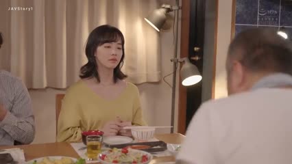 JAV SUB INDO - NGINTIP MERTUA MASTURBASI